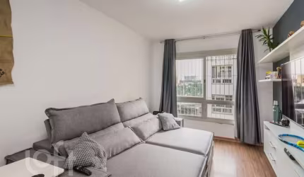 Apartamento com 1 quarto à venda na Avenida Coronel Lucas de Oliveira, 2666, Petrópolis, Porto Alegre, 44 m2 por R$ 215.000