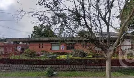 Casa com 3 quartos à venda na Rua Matias José Bins, 712, Chácara das Pedras, Porto Alegre, 408 m2 por R$ 1.240.000