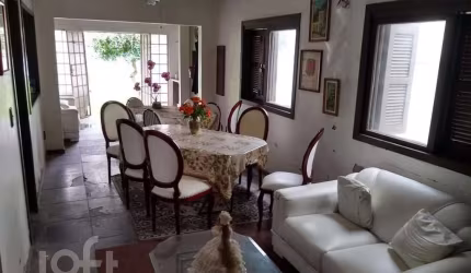 Casa com 3 quartos à venda na Avenida Mercedes, 116, Floresta, Porto Alegre, 226 m2 por R$ 1.400.000