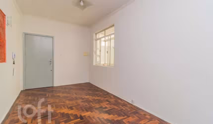 Apartamento com 3 quartos à venda na Rua Laurindo, 324, Santana, Porto Alegre, 81 m2 por R$ 310.000