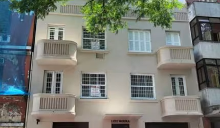 Apartamento com 2 quartos à venda na Praça Conde de Porto Alegre, 47, Centro Histórico, Porto Alegre, 44 m2 por R$ 260.000