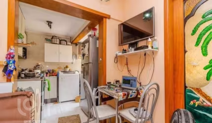 Apartamento com 1 quarto à venda na Rua Washington Luiz, 314, Centro Histórico, Porto Alegre, 33 m2 por R$ 180.000