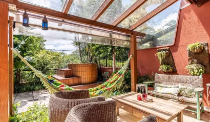 Casa em condomínio fechado com 4 quartos à venda na Rua Ênio Andrade, 320, Três Figueiras, Porto Alegre, 329 m2 por R$ 3.990.000