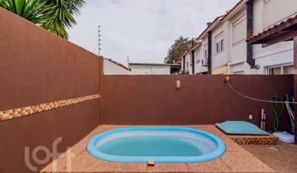 Casa em condomínio fechado com 2 quartos à venda na Avenida Edgar Pires de Castro, 2520, Hípica, Porto Alegre, 147 m2 por R$ 349.500