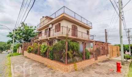 Casa com 3 quartos à venda na Rua José Knijnik, 145, Vila Nova, Porto Alegre, 340 m2 por R$ 340.000