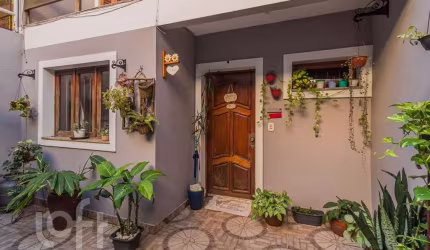 Casa com 3 quartos à venda na Avenida Pinheiro Borda, 305, Cristal, Porto Alegre, 140 m2 por R$ 760.000