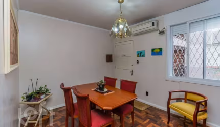 Apartamento com 3 quartos à venda na Rua Carlos Ferreira, 305, Teresópolis, Porto Alegre, 66 m2 por R$ 250.000