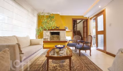 Casa com 3 quartos à venda na Rua General Francisco de Paula Cidade, 443, Chácara das Pedras, Porto Alegre, 235 m2 por R$ 1.570.000