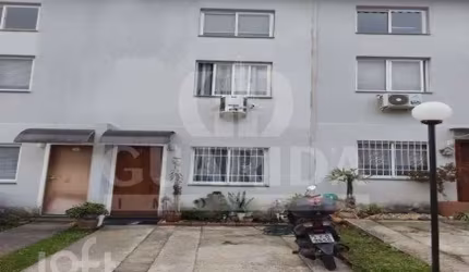 Casa em condomínio fechado com 2 quartos à venda na Rua Dorival Castilhos Machado, 148, Hípica, Porto Alegre, 57 m2 por R$ 285.000