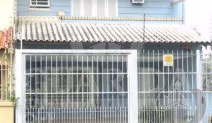 Casa com 3 quartos à venda na Rua José Gomes, 54, Tristeza, Porto Alegre, 315 m2 por R$ 1.100.000