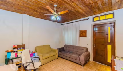 Casa com 2 quartos à venda na Rua Barão do Triunfo, 412, Azenha, Porto Alegre, 72 m2 por R$ 350.000