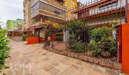 Casa com 4 quartos à venda na Rua Surupá, 95, Jardim Botânico, Porto Alegre, 270 m2 por R$ 1.100.000