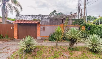 Casa com 5 quartos à venda na Avenida Imperial, 176, Ipanema, Porto Alegre, 300 m2 por R$ 617.500
