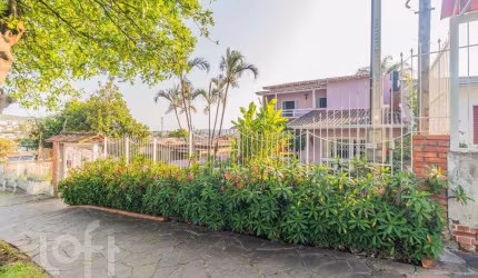 Casa com 4 quartos à venda na Rua Dona Otília, 201, Santa Tereza, Porto Alegre, 284 m2 por R$ 870.000