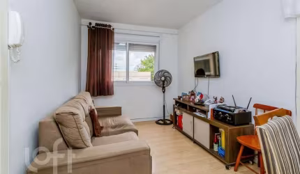 Apartamento com 2 quartos à venda na Rua Moyses Antunes da Cunha, 235, Santo Antônio, Porto Alegre, 52 m2 por R$ 220.000