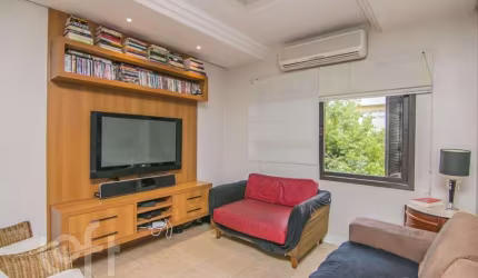 Apartamento com 3 quartos à venda na Rua Eurico Lara, 380, Medianeira, Porto Alegre, 99 m2 por R$ 815.000