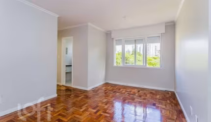 Apartamento com 2 quartos à venda na Rua Sapê, 670, Vila Ipiranga, Porto Alegre, 58 m2 por R$ 239.000