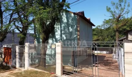 Casa em condomínio fechado com 3 quartos à venda na Rua Prisma, 185, Santa Tereza, Porto Alegre, 86 m2 por R$ 260.000