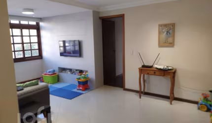 Apartamento com 3 quartos à venda na Rua Engenheiro Sadi Castro, 860, Sarandi, Porto Alegre, 196 m2 por R$ 650.000
