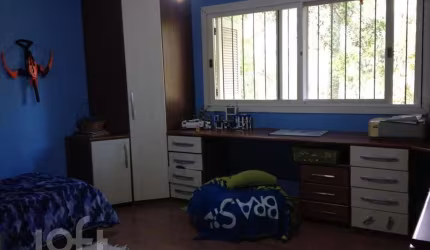 Casa com 3 quartos à venda na Avenida Professor Oscar Pereira, 6832, Belém Velho, Porto Alegre, 280 m2 por R$ 1.590.000
