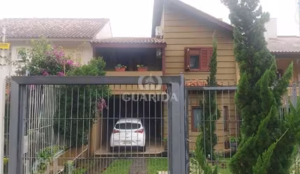Casa com 4 quartos à venda na Rua Professor Antônio José Remião, 300, Espírito Santo, Porto Alegre, 226 m2 por R$ 680.000