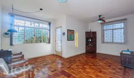 Casa com 4 quartos à venda na Avenida Teresópolis, 2888, Teresópolis, Porto Alegre, 362 m2 por R$ 1.095.000