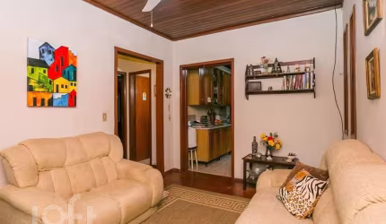 Casa com 5 quartos à venda na Rua do Jesuíno, 430, Lageado, Porto Alegre, 200 m2 por R$ 750.000