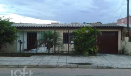Casa com 4 quartos à venda na Rua Professor Doutor João Pitta Pinheiro Filho, 49, Camaquã, Porto Alegre, 120 m2 por R$ 381.600