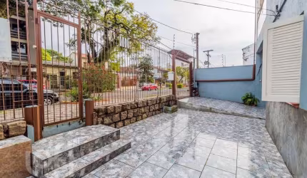 Casa com 3 quartos à venda na Rua Plácido de Castro, 194, Azenha, Porto Alegre, 115 m2 por R$ 800.000
