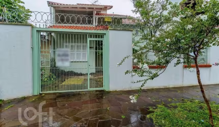 Casa com 4 quartos à venda na Avenida Professor Paula Soares, 1530, Jardim Itu Sabará, Porto Alegre, 210 m2 por R$ 617.500