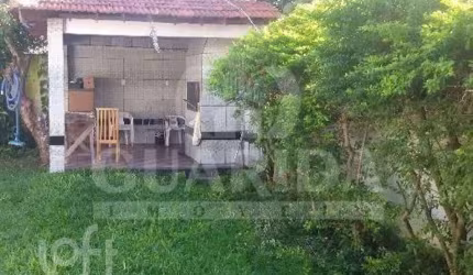 Casa com 2 quartos à venda na Praça Tamandaré, 1238, Cristal, Porto Alegre, 130 m2 por R$ 595.000
