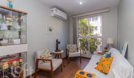 Apartamento com 2 quartos à venda na Avenida Manoel Elias, 2136, Mário Quintana, Porto Alegre, 47 m2 por R$ 200.000