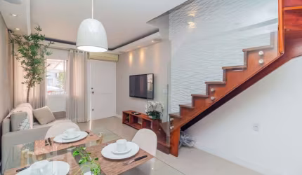 Casa em condomínio fechado com 2 quartos à venda na Rua Guilherme Schell, 1250, Santo Antônio, Porto Alegre, 76 m2 por R$ 334.000