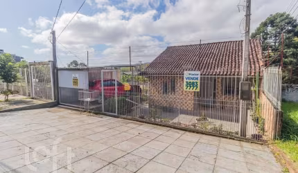 Casa com 3 quartos à venda na Avenida da Cavalhada, 5508, Ipanema, Porto Alegre, 270 m2 por R$ 400.000