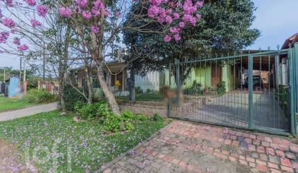 Casa com 4 quartos à venda na Rua do Jesuíno, 496, Lageado, Porto Alegre, 70 m2 por R$ 285.000