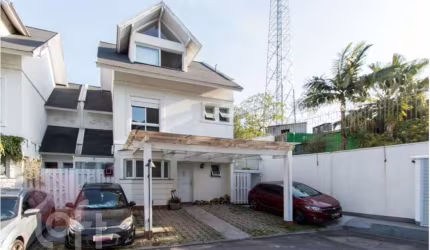 Casa em condomínio fechado com 3 quartos à venda na Rua Tocantins, 1120, Agronomia, Porto Alegre, 149 m2 por R$ 1.030.000