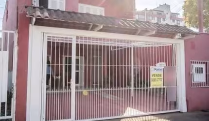Casa com 3 quartos à venda na Rua Coronel Timóteo, 222, Camaquã, Porto Alegre, 200 m2 por R$ 800.000