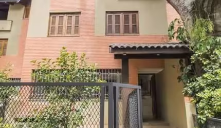 Casa em condomínio fechado com 4 quartos à venda na Rua Caeté, 525, Vila Assunção, Porto Alegre, 273 m2 por R$ 959.900