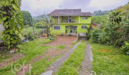 Casa em condomínio fechado com 5 quartos à venda na Estrada Afonso Lourenço Mariante, 151, Belém Velho, Porto Alegre, 300 m2 por R$ 494.000