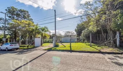 Casa com 2 quartos à venda na Rua Amapá, 1624, Vila Nova, Porto Alegre, 228 m2 por R$ 1.425.000