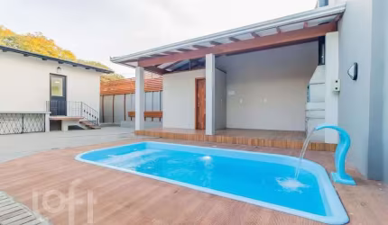 Casa com 2 quartos à venda na Rua Leopoldo Bettiol, 26, Jardim Itu Sabará, Porto Alegre, 85 m2 por R$ 799.000