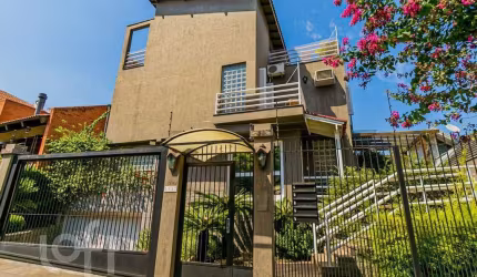 Casa em condomínio fechado com 3 quartos à venda na Avenida São Pedro, 1647, São João, Porto Alegre, 231 m2 por R$ 1.490.000