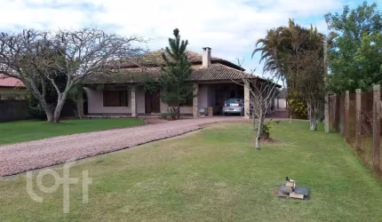 Casa com 2 quartos à venda na Beco Arthur, 260, Belém Novo, Porto Alegre, 220 m2 por R$ 745.000