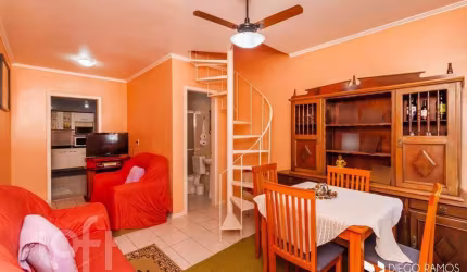 Casa com 3 quartos à venda na Rua Alcebíades Ribeiro, 200, Hípica, Porto Alegre, 89 m2 por R$ 280.000