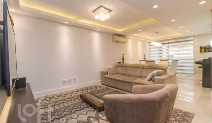 Casa com 3 quartos à venda na Avenida Alberto Pasqualini, 1257, Jardim Itu Sabará, Porto Alegre, 198 m2 por R$ 1.050.000