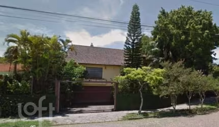 Casa com 3 quartos à venda na Rua Chavantes, 740, Vila Assunção, Porto Alegre, 265 m2 por R$ 2.130.000