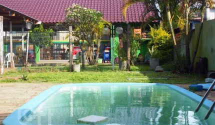 Casa com 2 quartos à venda na Rua Miguel Costa, 139, Vila João Pessoa, Porto Alegre, 135 m2 por R$ 700.000