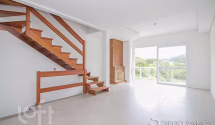 Casa com 3 quartos à venda na Avenida Altos do Santa Rita, 1292, Hípica, Porto Alegre, 161 m2 por R$ 515.000