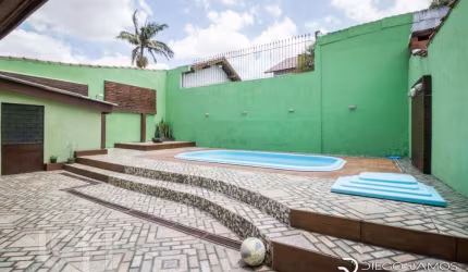 Casa com 3 quartos à venda na Avenida Benno Mentz, 1717, Vila Ipiranga, Porto Alegre, 450 m2 por R$ 850.000