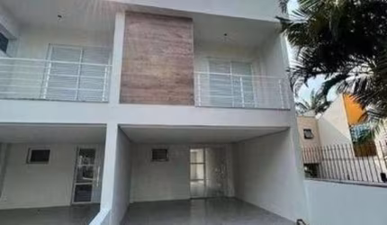 Casa com 3 quartos à venda na Rua Armando Czamanski, 50, Ipanema, Porto Alegre, 137 m2 por R$ 490.000
